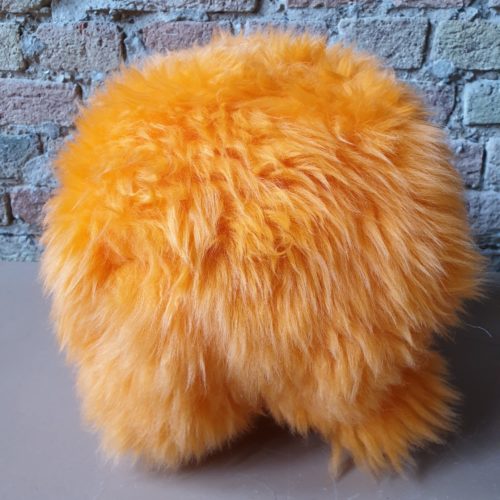TourSchaf Farbe orange- Sitzhocker, Schemel, Fußhocker, Kuscheltier – 106054